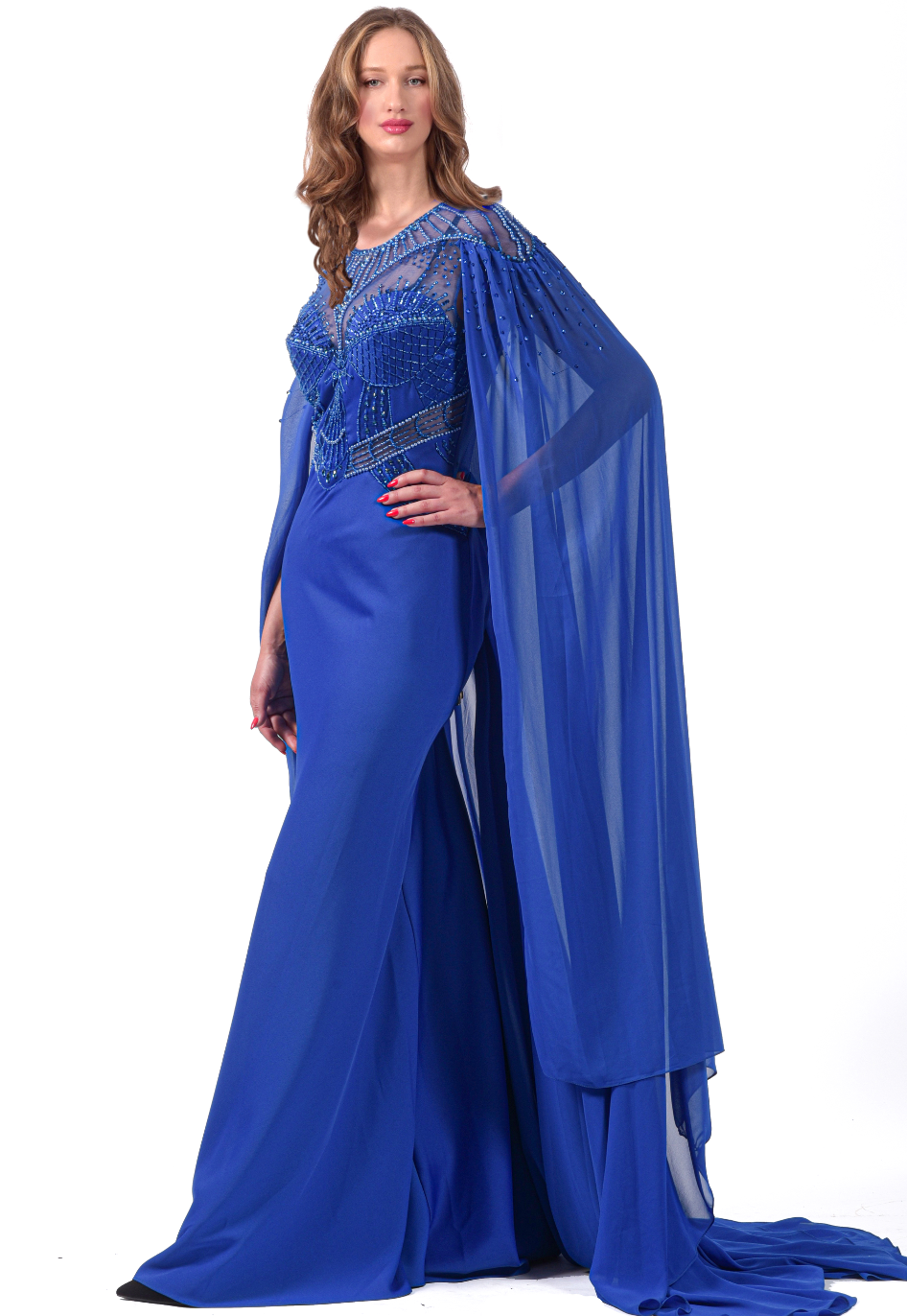 Robe cape longue en satin et bustier perlé - Référence : B857