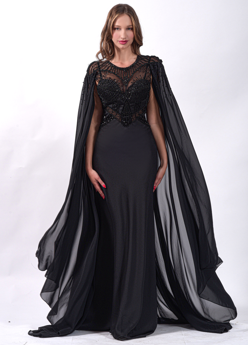 Robe cape longue en satin et bustier perlé - Référence : B857