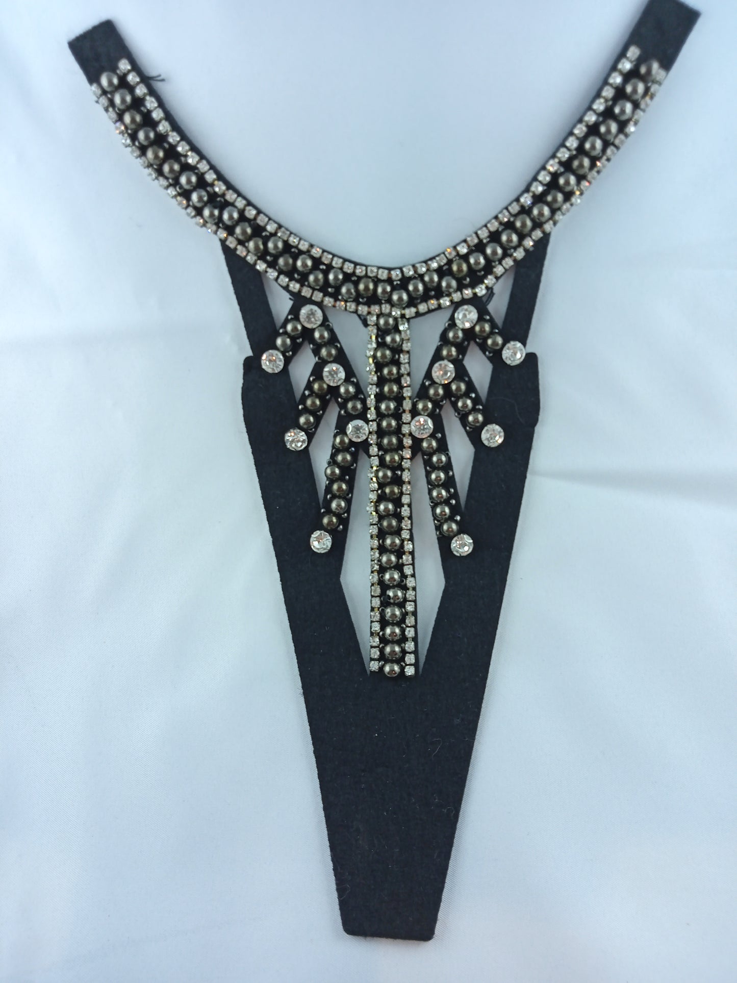 Plastron style métallique avec le strass - 5 pièces - Référence: P002
