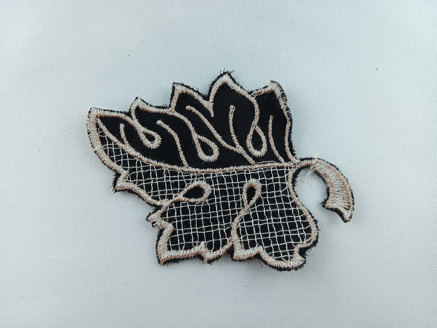 Patch feuille noir et choco - 10 pièces - Référence : PA001