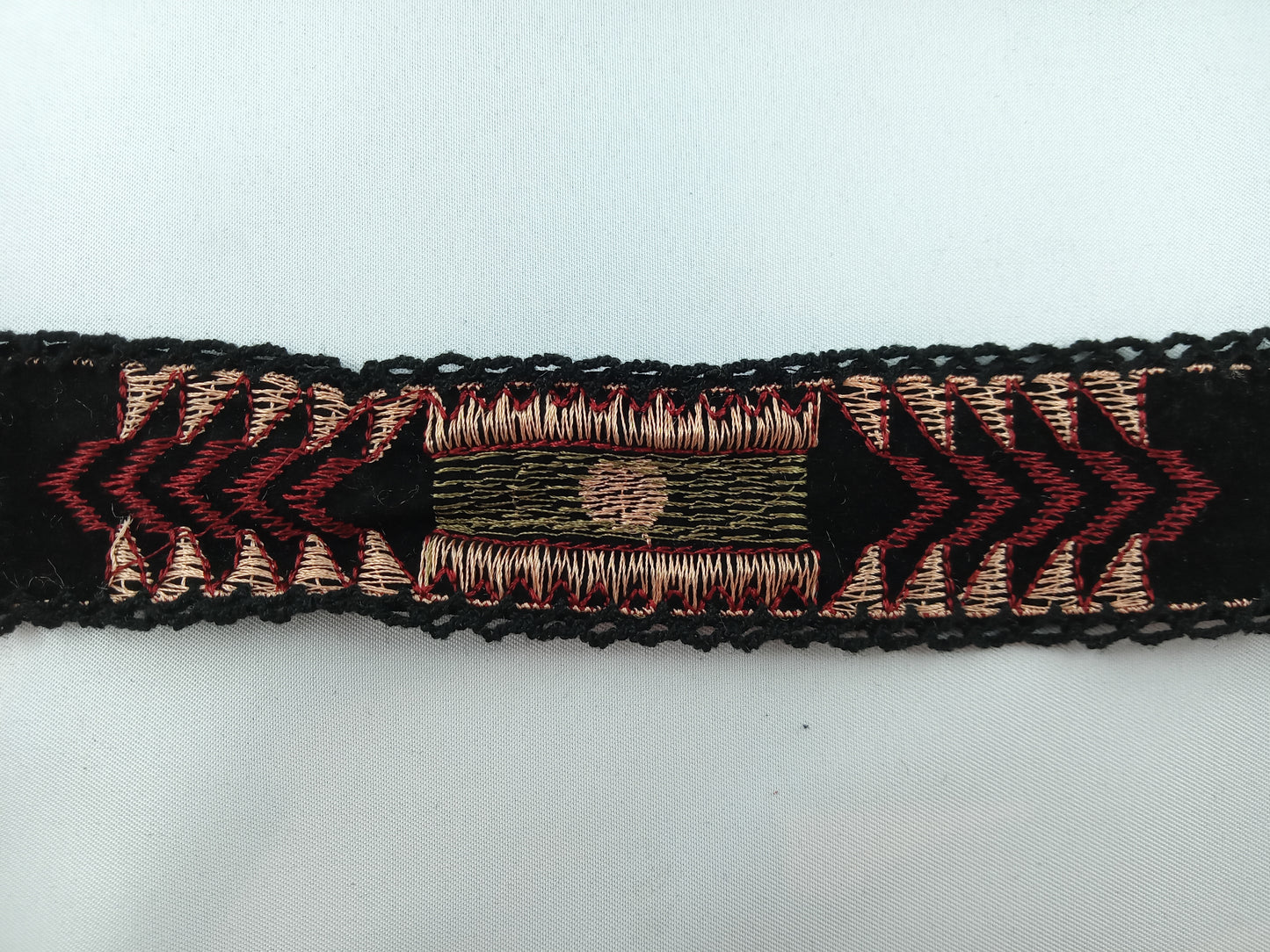 Galon Broderie - 10 mètres - Référence : G008