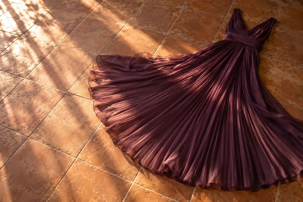 La robe plissée du soir, du plissé soleil au plissé accordéon